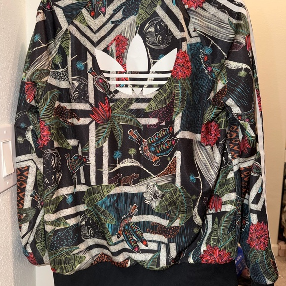 adidas Black Floral & Geometric Print Bomber Jacket - Picture 4 of 8